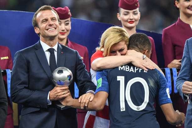 尖的草皮技 尖的草皮技